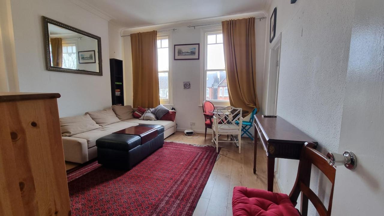 Extra Large One Bedroom Flat With Parking Лондон Екстер'єр фото